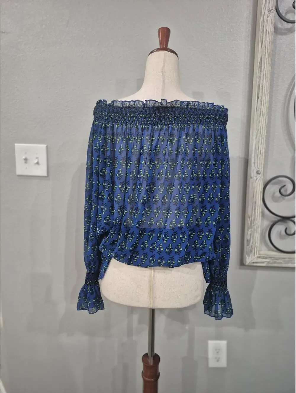 Tory Burch Laricia Printed Chiffon Top Size 8